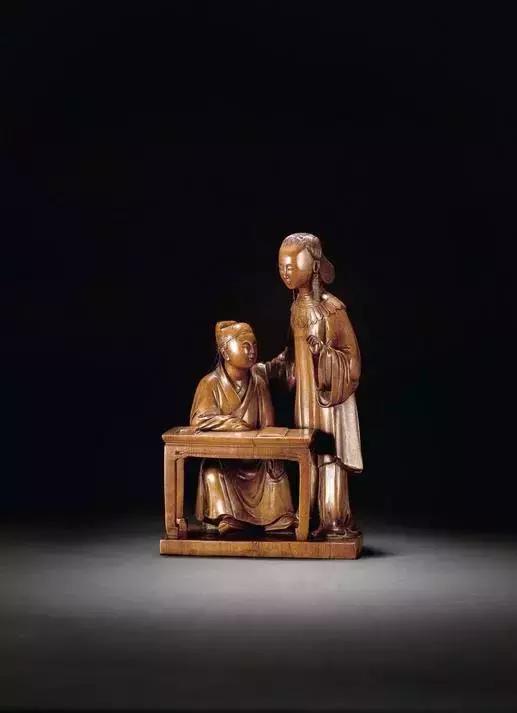 木雕兽头什么寓意,长颈鹿木雕婚礼摆件有什么寓意