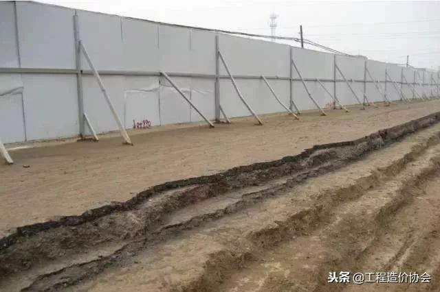 建筑工程质量通病防治手册最新版,市政道路工程质量通病原因