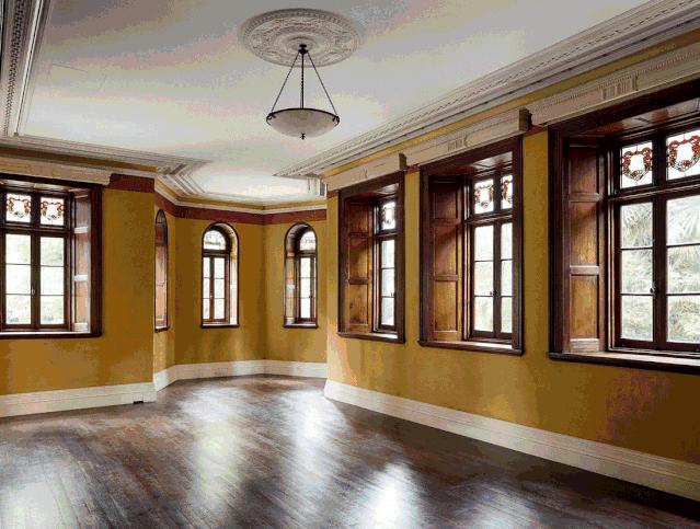 大牌为何喜欢抄小众品牌,大牌为什么喜欢黑白