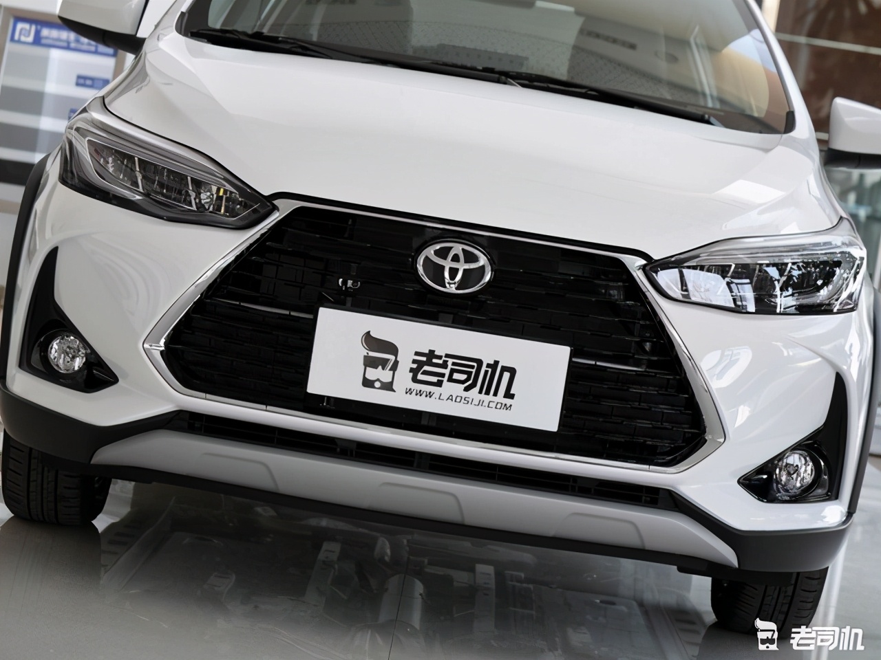 10万元左右你选谁？YARiSL致炫VS飞度