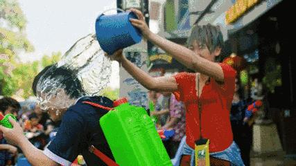 2019泰国泼水节视频,2024年泰国泼水节攻略