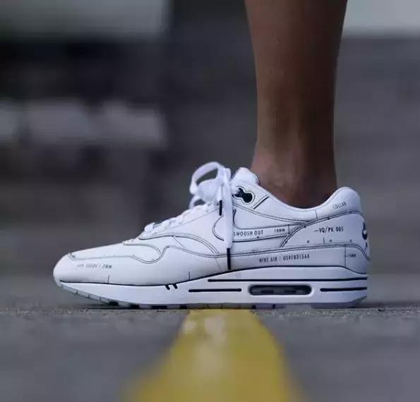 恋爱送礼,恋爱时的暖心礼物