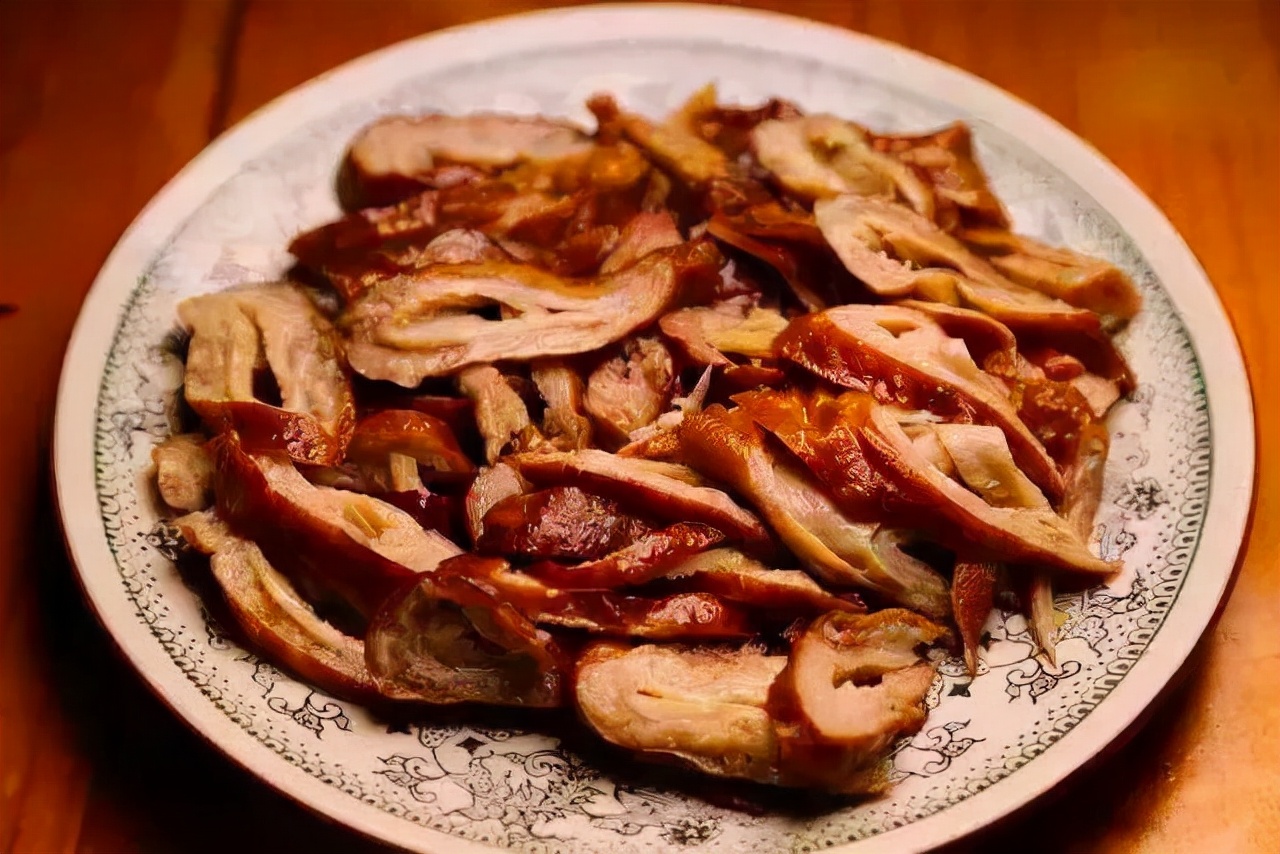 西安正宗小吃街是回民街吗,西安正宗本地小吃街回民街