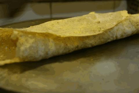 半夜刷《乐队的夏天》愣是给我看饿了