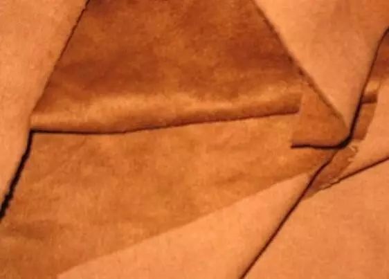 科技绒和麂皮绒哪个好清洗,麂皮绒面料清洗方法和技巧