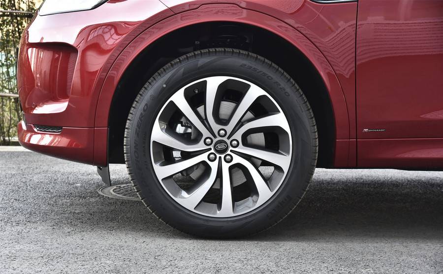 32万能买顶配红旗h9吗,32万能买奥迪a6吗