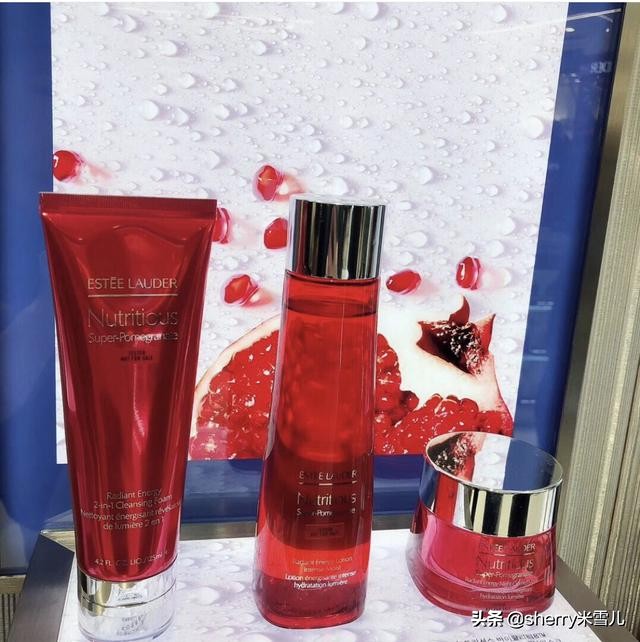 袁泉又火了，如何做到在这个年纪一样的优雅美丽，做好护肤是关键