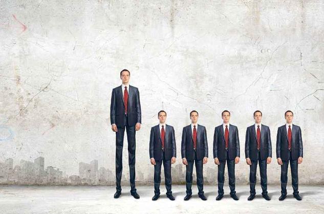 领导发信息下属回复好,领导发信息没及时看到后该如何回