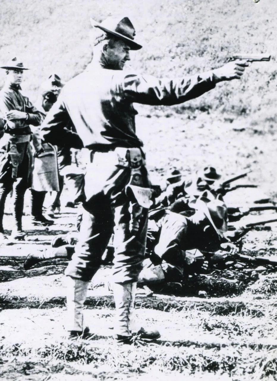 二战时期全自动手枪,QSZ92式半自动手枪