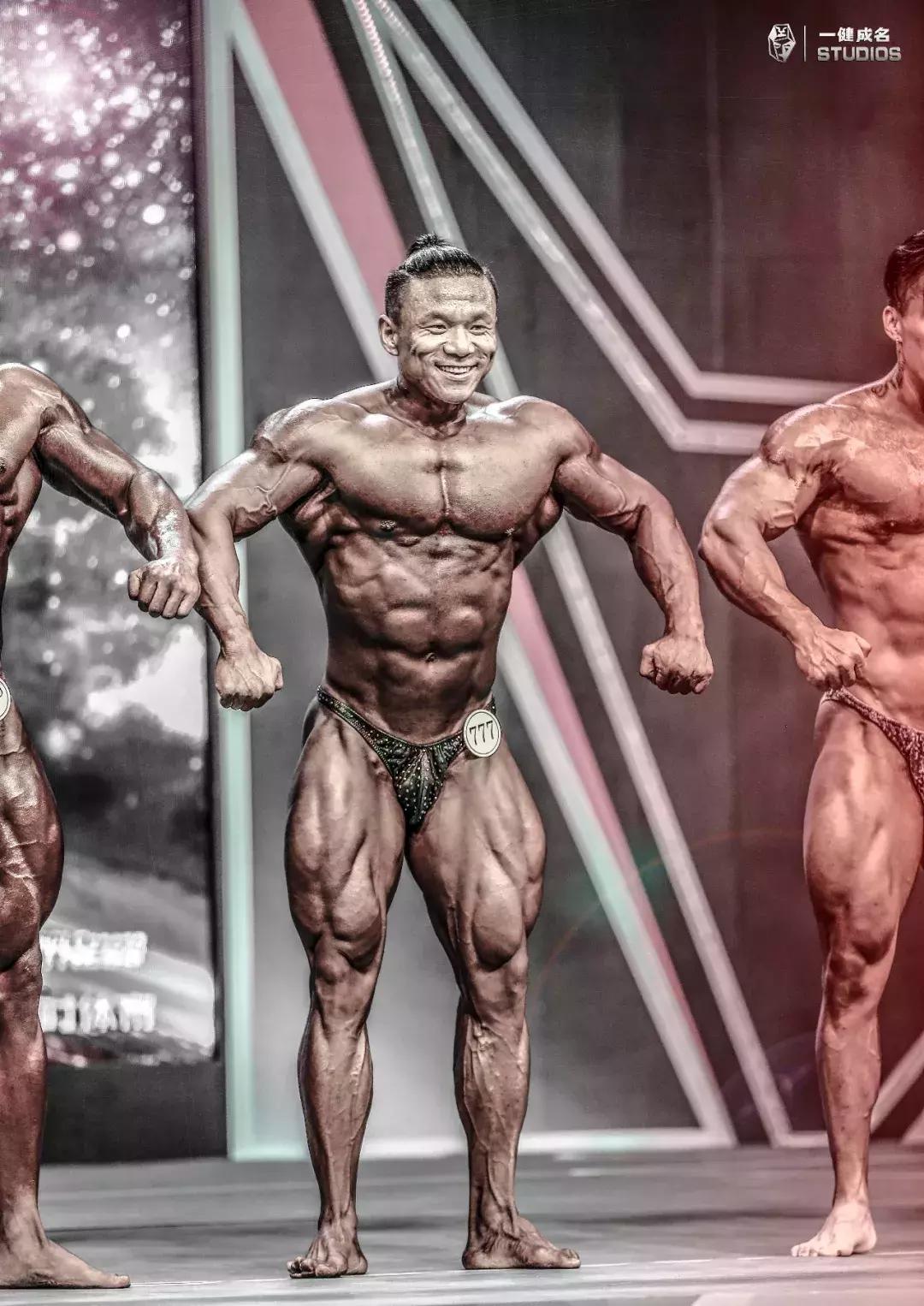 一健成名健身教练现状,一健成名老板多大了