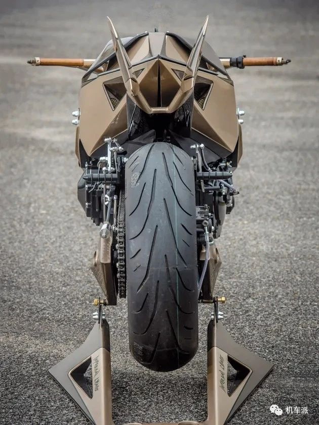 铃木盗匪600极速,定制改装铃木隼