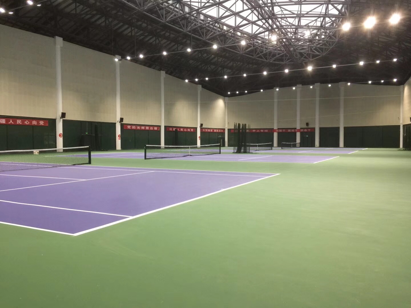 郑赛赛夺顶级赛首冠！LED网球场照明的优势到底在哪？