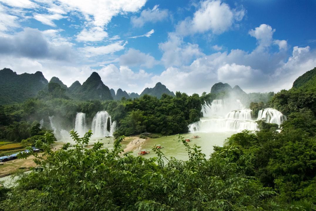 这个特别的假期，“中旅”带你一起打卡我的国