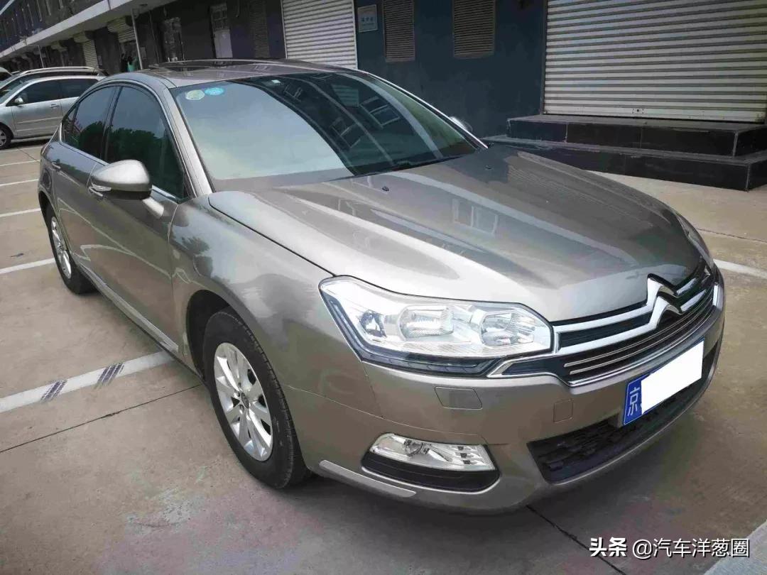 20年底盘冠军,保时捷都打不过它,如今月销236台,已活成限量版