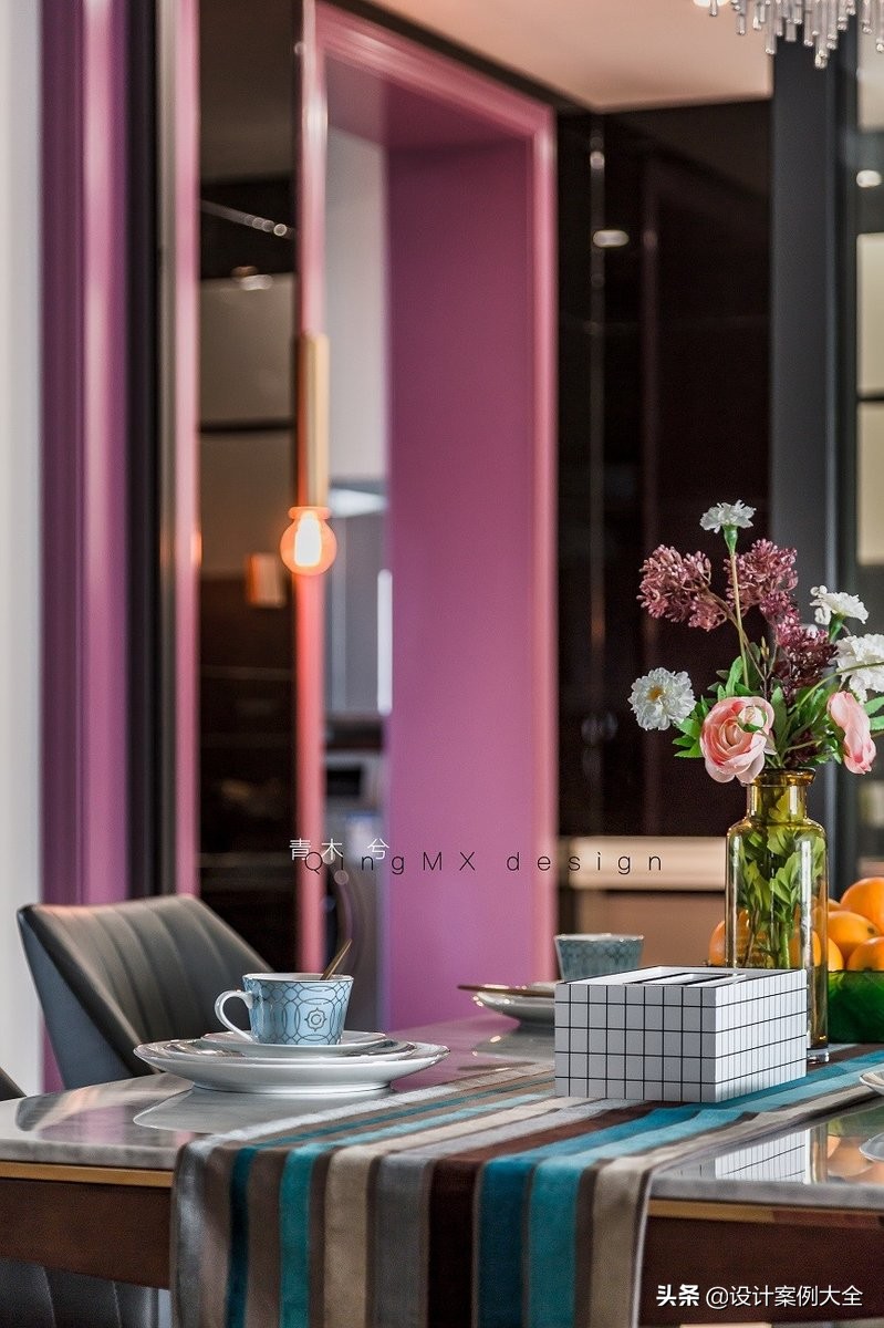 所谓伊人的下一句,所谓伊人在水一方的意思