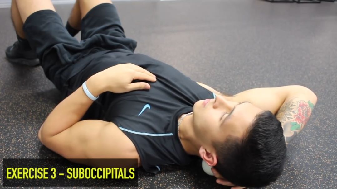 儿童头前倾矫正,头前倾矫正训练动作