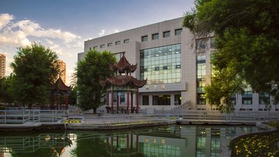 「石河子大学」并不遥远