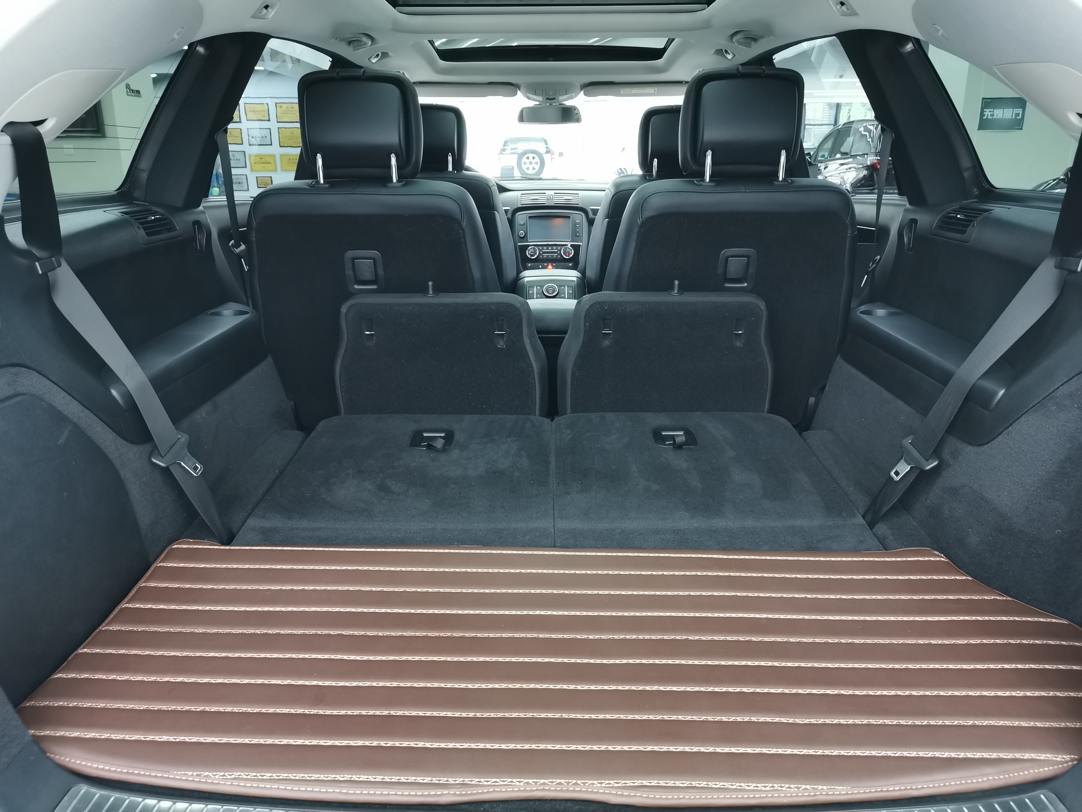 奔驰商务r400,被遗忘的老奔驰