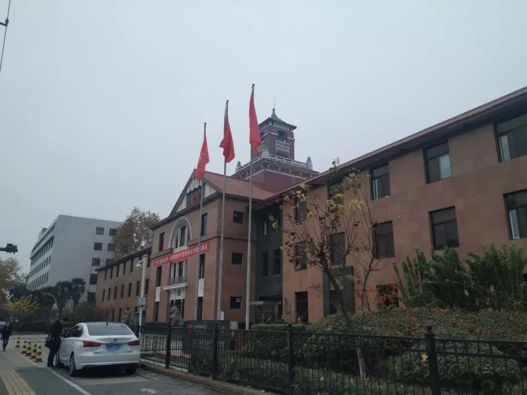 瑗跨數鍙樺帇鍣ㄥ叕鍙歌鍛樺悧,瑗跨數鏂拌兘婧愪細涓嶄細瑁佸憳