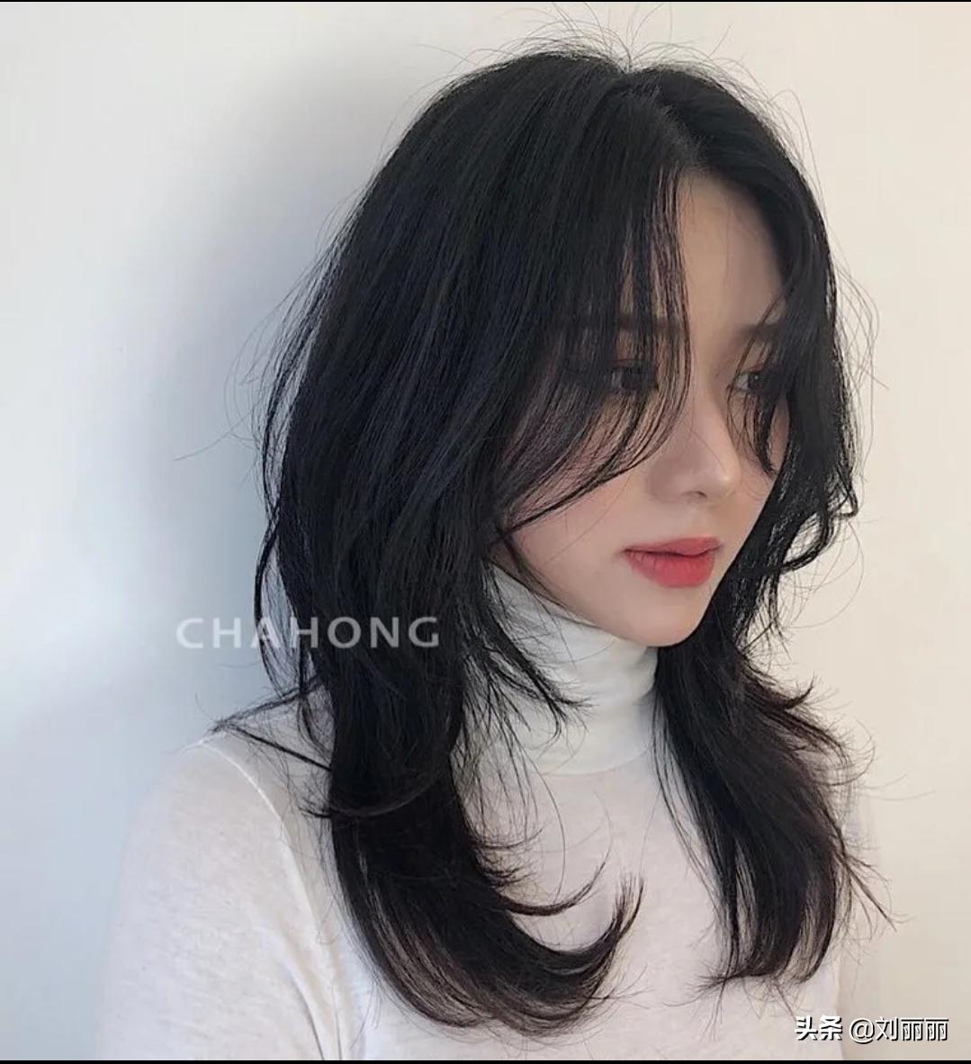 70后超短发烫发发型免打理减龄,50岁减龄发型短发烫免打理