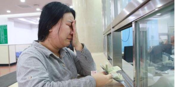 生宝宝侧切跟腹部切开有什么区别,生孩子剖腹和顺产的区别是什么