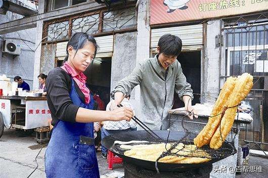 早餐营销思维：如何把早餐油条卖出同行３倍的价格？日赚700元