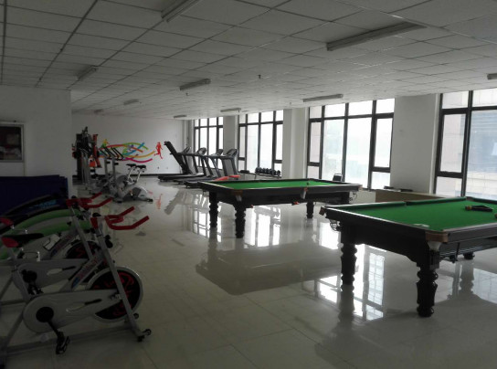 郑州中原区免费运动场地,郑州免费开放的体育场馆名单