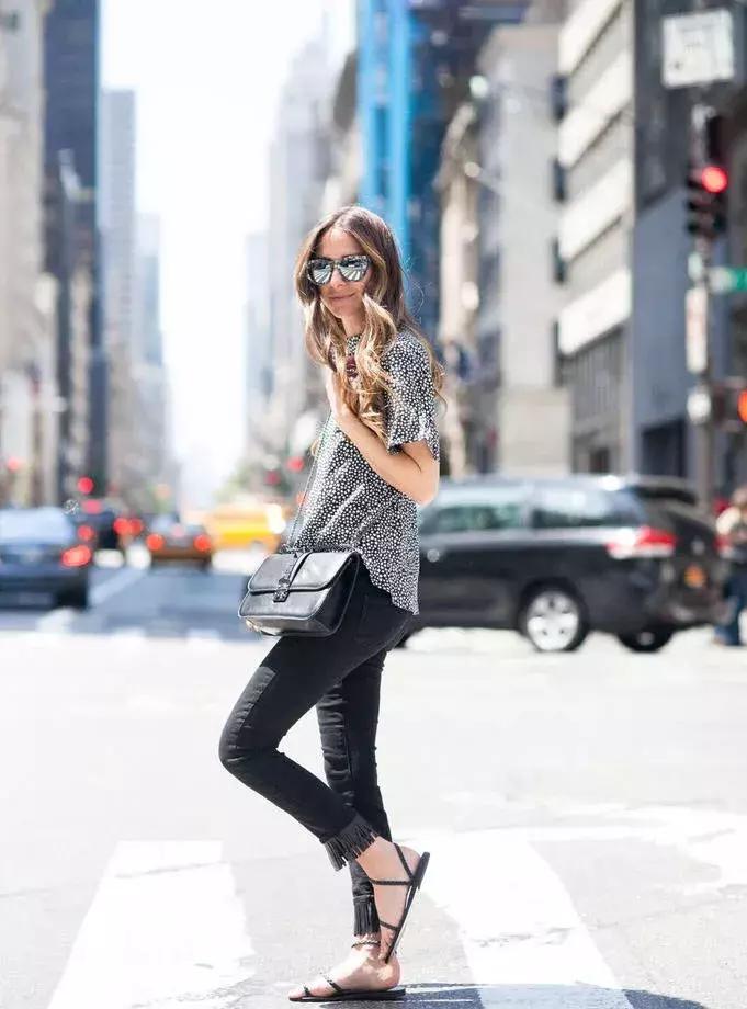 看完这本书你会有什么感想,看完这本书你会后悔吗