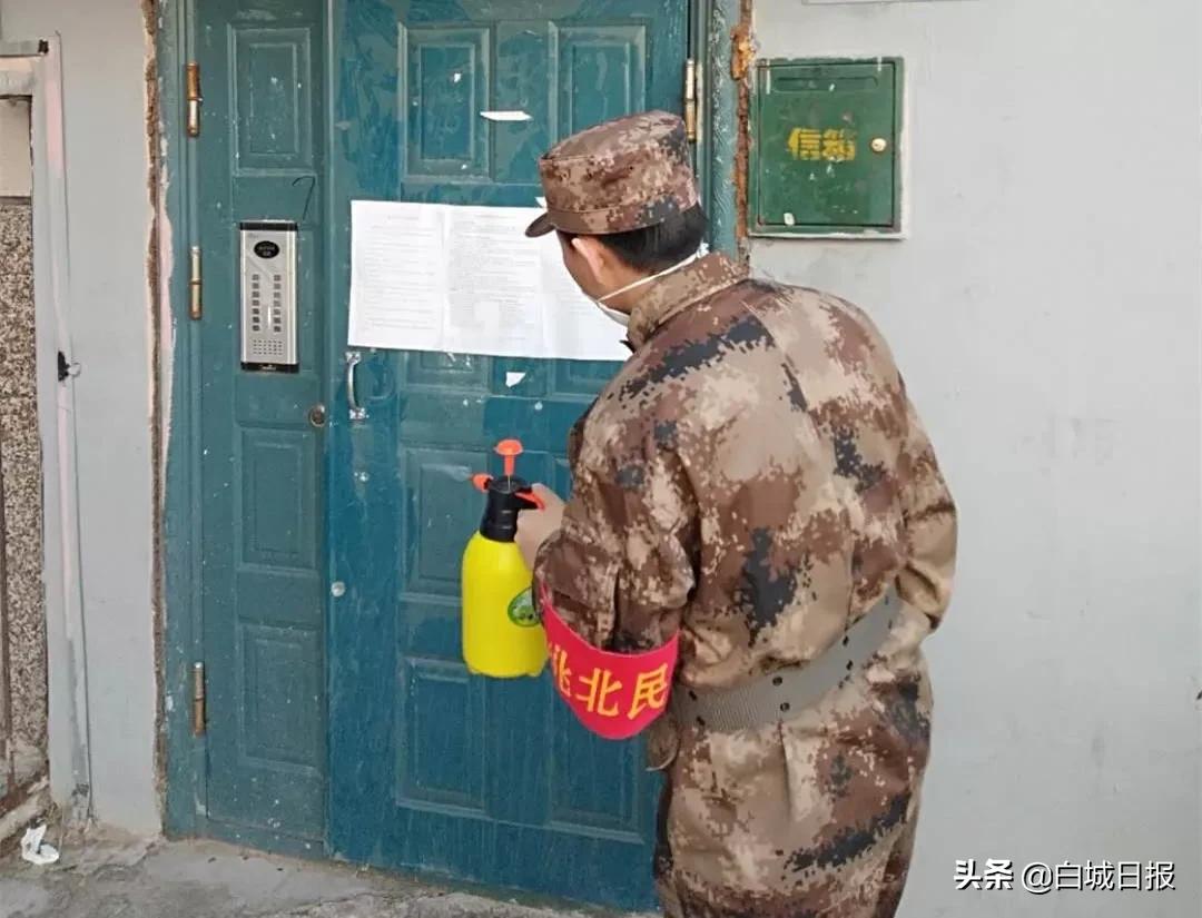 点滴爱心汇聚,爱心汇聚力量真情共筑希望