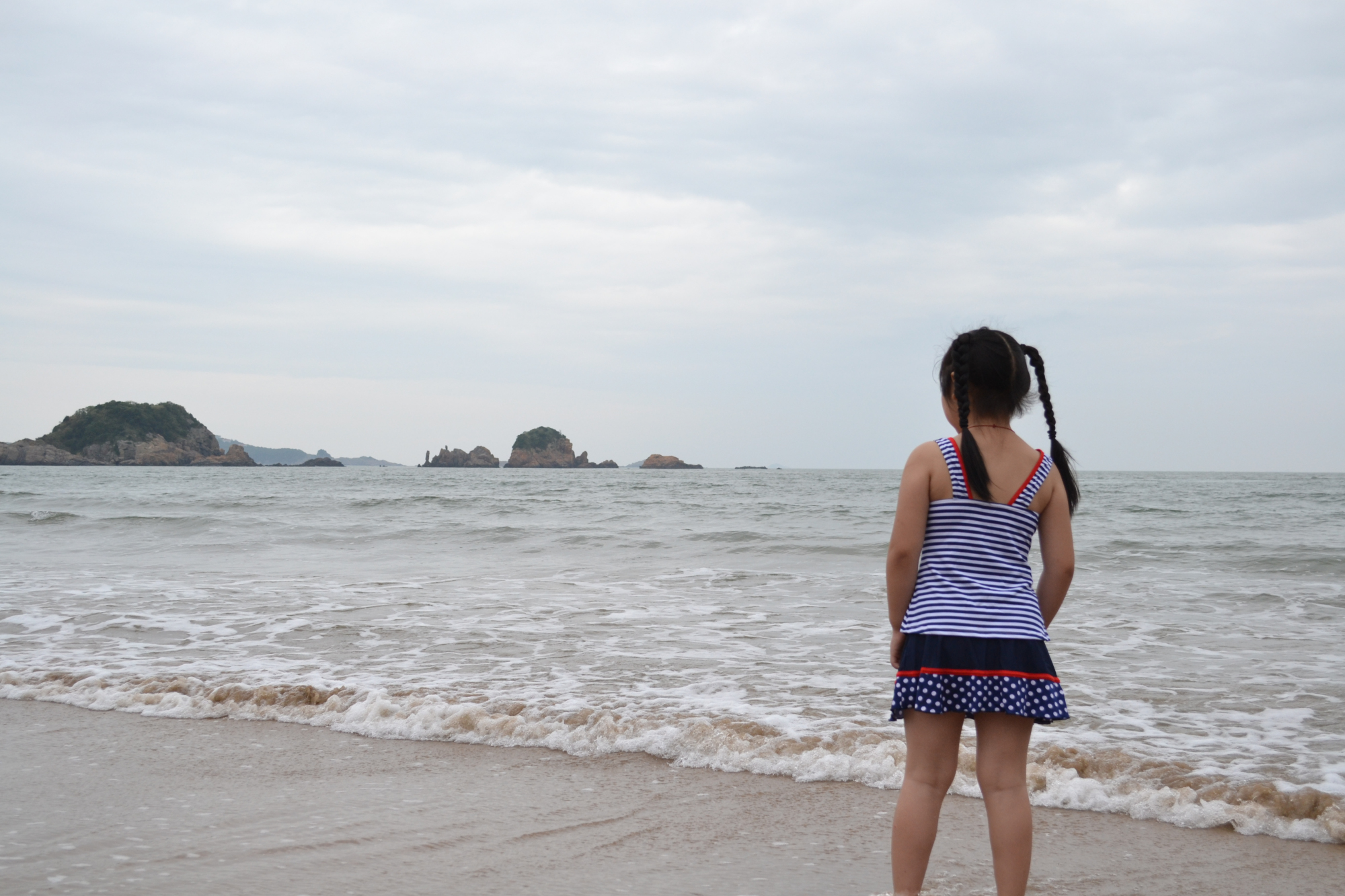 舟山群岛第5大岛沙雕故乡朱家尖,10里金沙美如画,大青山来自驾