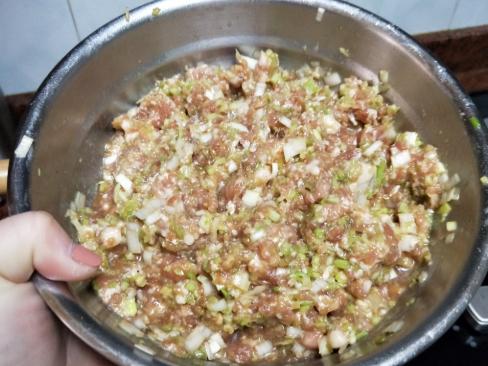 饭店调肉馅怎样去腥,怎样用料酒去除肉腥