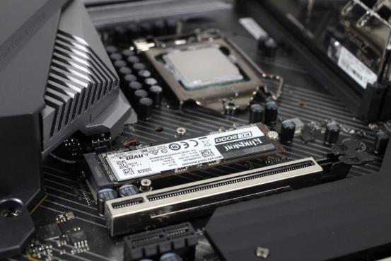 i710700可以玩赛博朋克2077吗,i712700h核显能玩赛博朋克2077吗