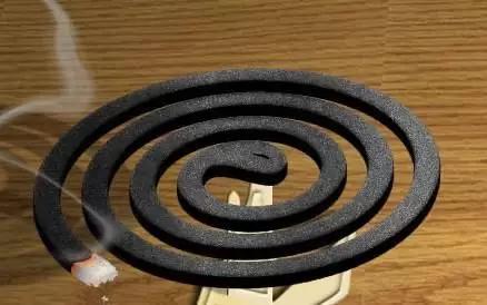 烦人的蚊子被自动引诱过来，“啪啪啪”轻松捕杀，这杀器太爽了！