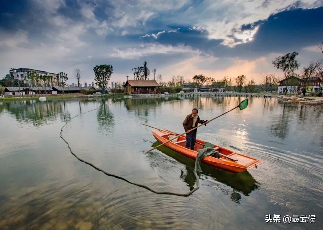 侃名联、问诸葛，海外媒体眼中的武侯祠是怎样的？
