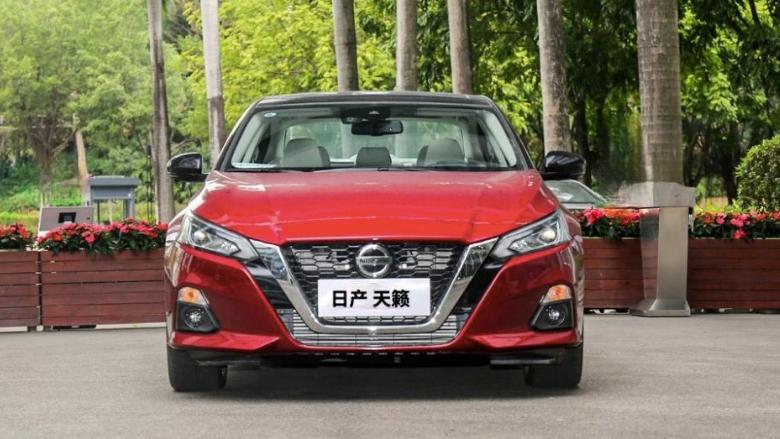 日产天籁车主口碑,日产天籁2.0自吸车主使用感受