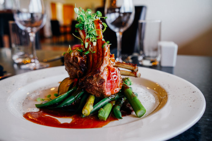 新西兰｜在首屈一指的滑雪胜地，与黑天鹅一起戏水