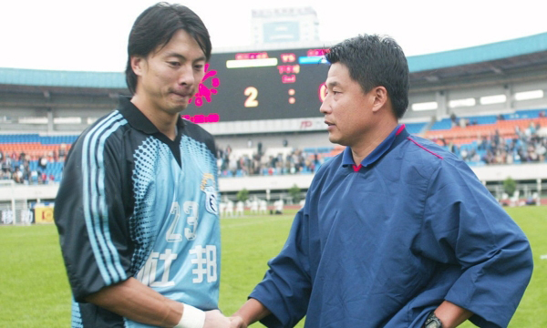 甲A元年辽足主力门将,经历“十连冠”辉煌,见证“辽小虎”成长