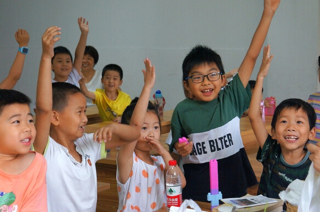 暑期爱心班,暑假爱心班报名
