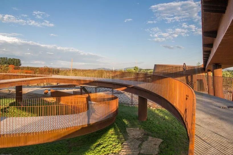 什么是耐候钢价格多少,什么是耐候钢