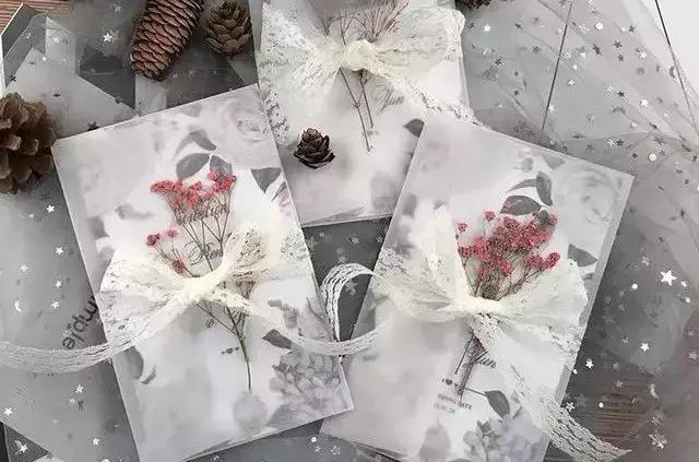 结婚请柬有几种制作方式呢,结婚请柬款式简单大气