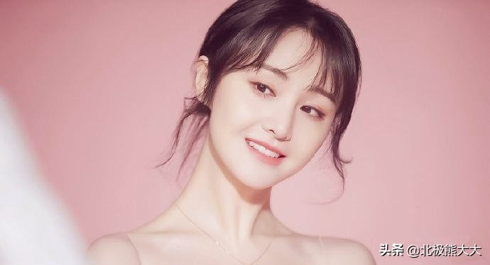 娱乐圈女星白莲花,盘点演艺圈十大白莲花女星