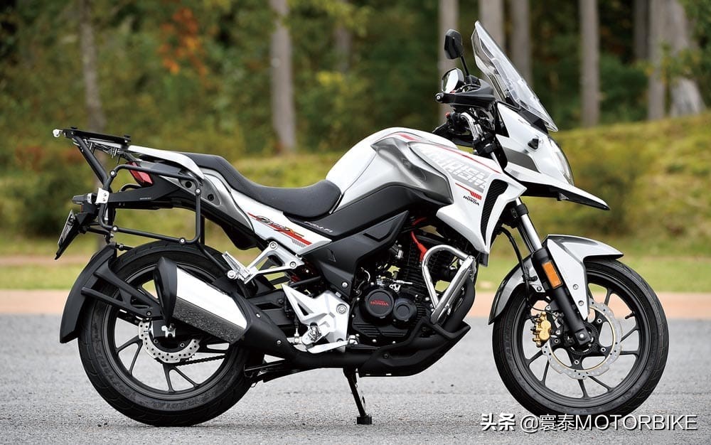 国三猛鸷cb190x和国四猛鸷190,2018款五羊本田猛鸷cb190x