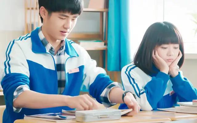 新加坡校服哪个好看,新加坡好看的校服