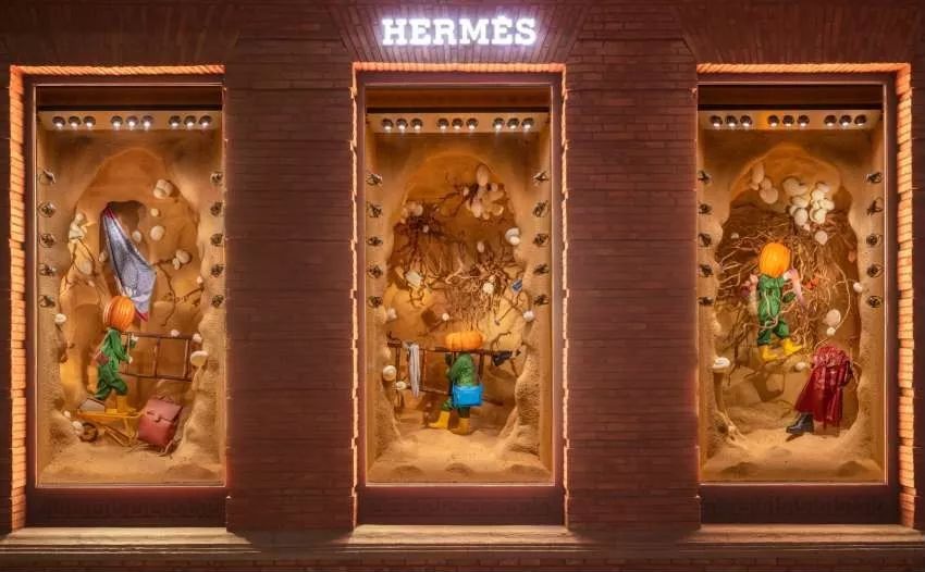 淮海路和南京西路哪个繁华,南京西路vs陆家嘴