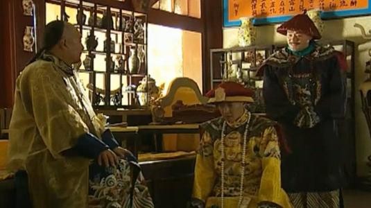 布局三年！十天逼得和珅自杀！嘉庆的帝王心机到底有多深