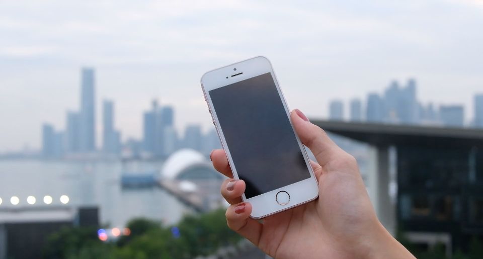 5年前的苹果手机还有用吗,老款iphonese深度评测