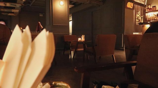 脸颊泛红毛孔粗大暗沉,脸颊泛红发烫毛孔扩张