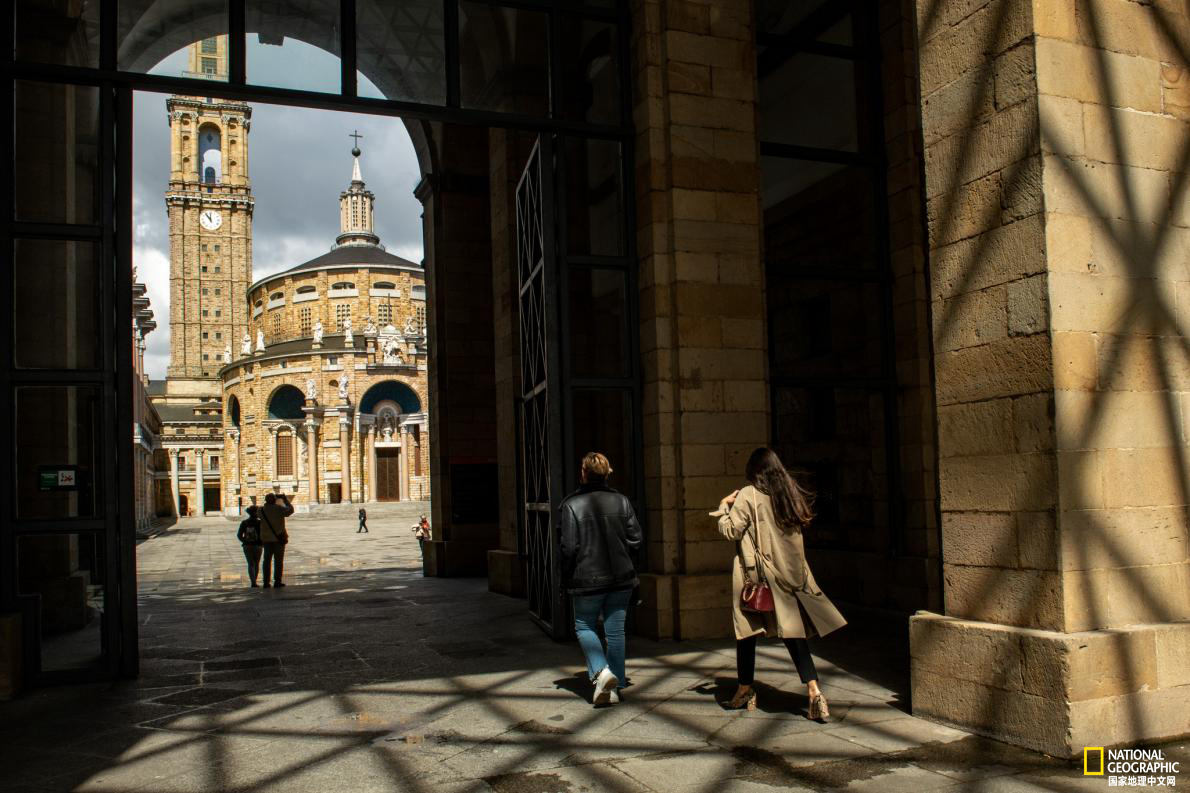 阿斯图里亚斯与西班牙的关系,西班牙阿斯图里亚斯