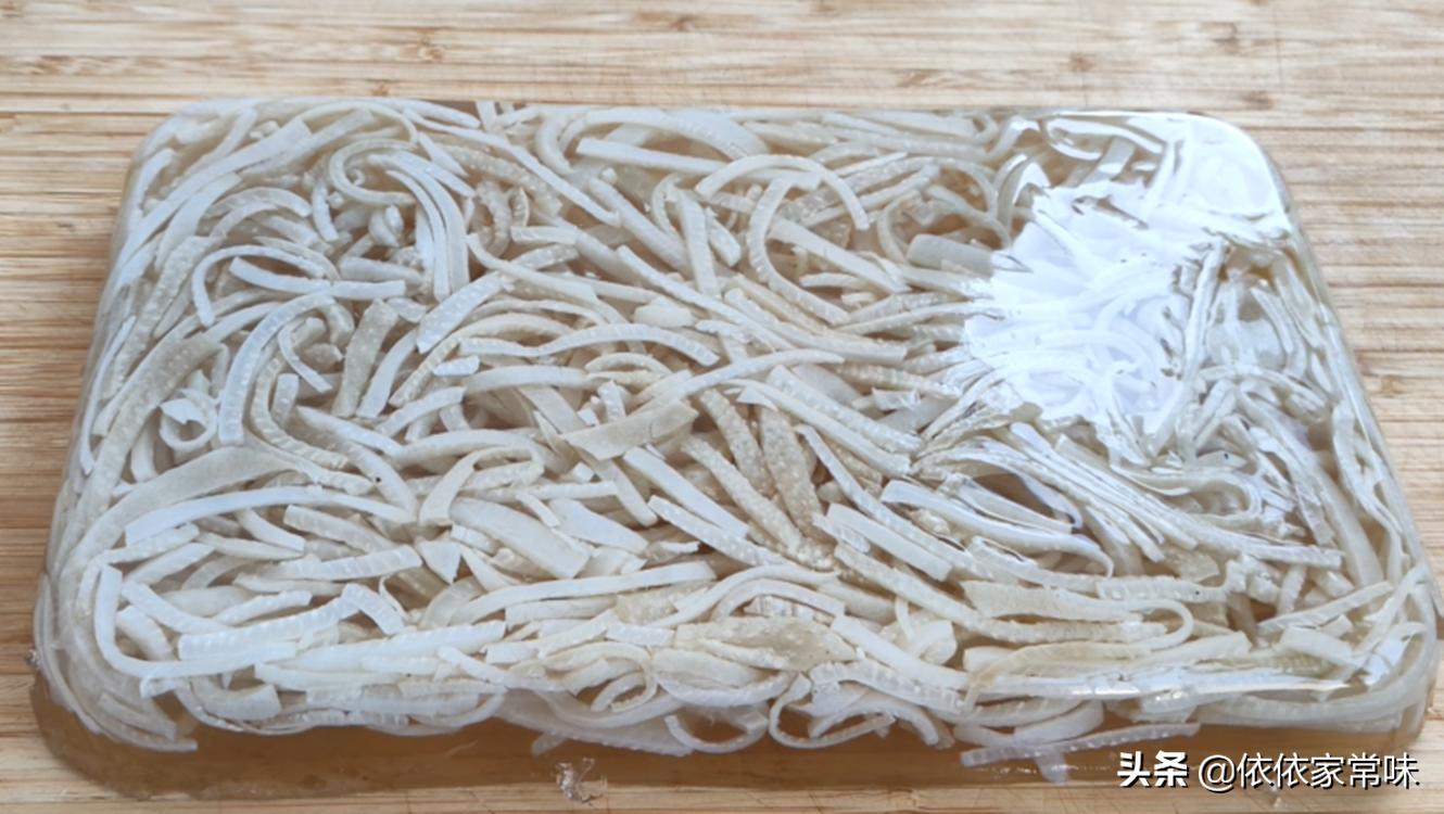 猪皮冻的正确做法教程,猪皮冻最好吃的做法简单的