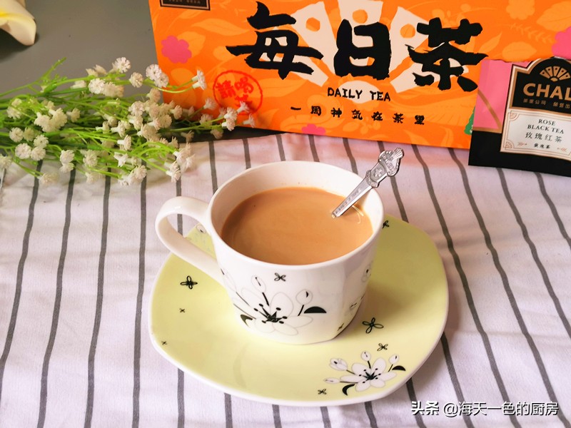 在家做焦糖奶茶简单方法,焦糖奶茶超简单在家里就可以做